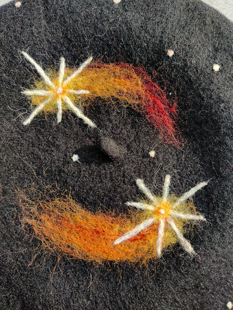 Twin Comets Beret