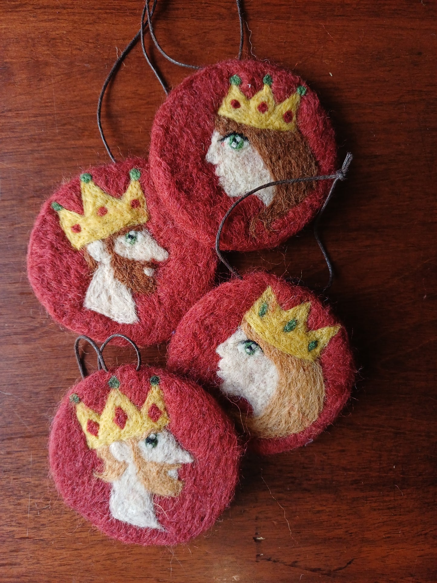 *PREORDER* Kings and Queens Festive Decorations