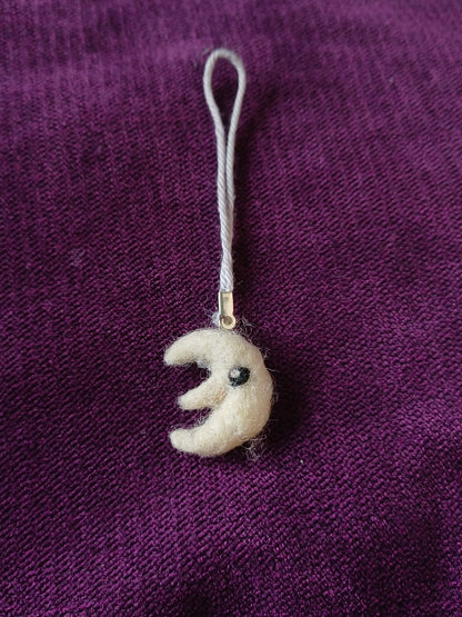 Moon Charmlet