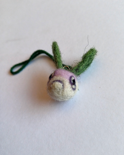 Wonky Crying Turnip Charmlet
