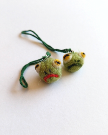 Wonky Sad Frog Charmlet 2